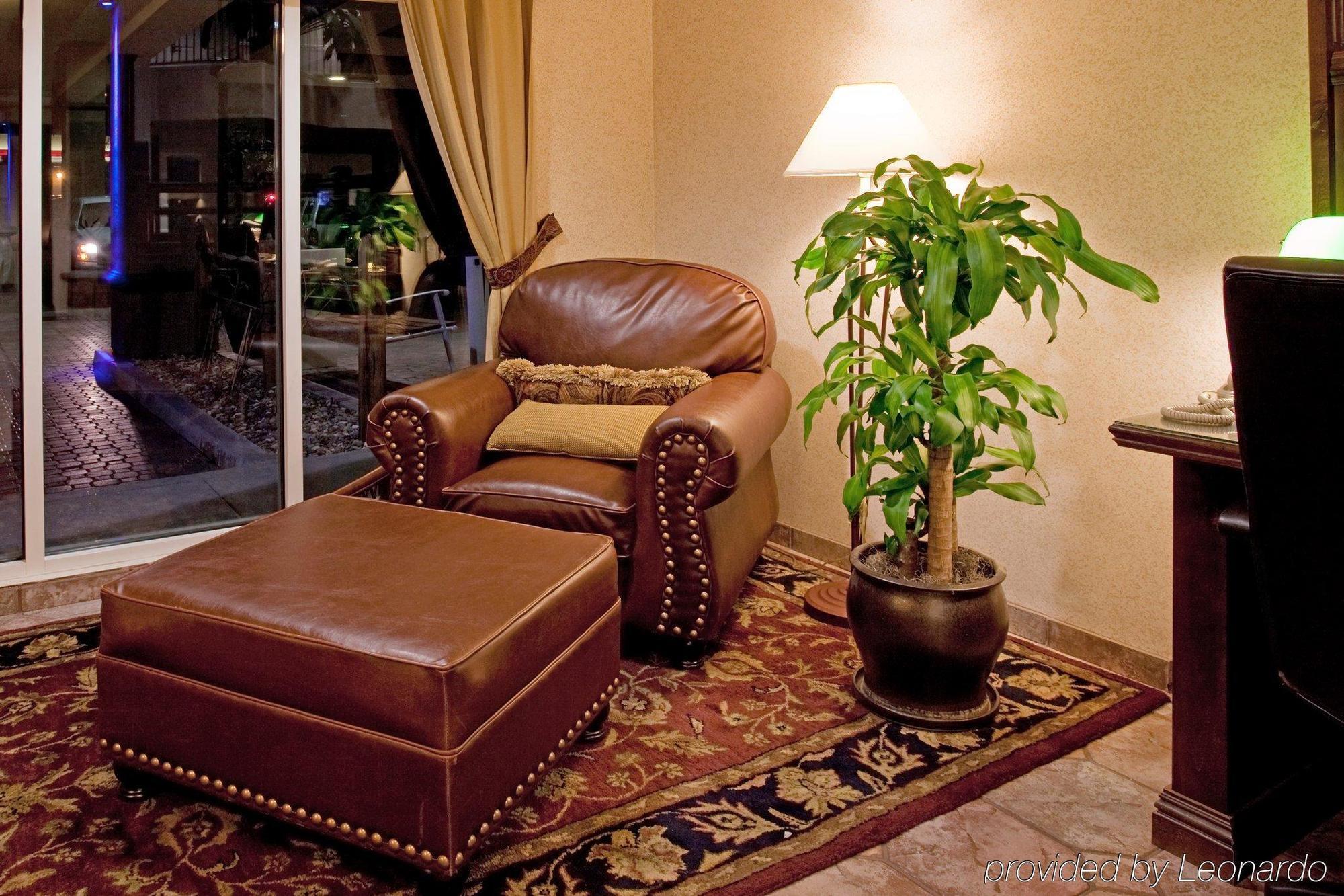 Holiday Inn Express Hotel & Suites - Paso Robles By Ihg Экстерьер фото