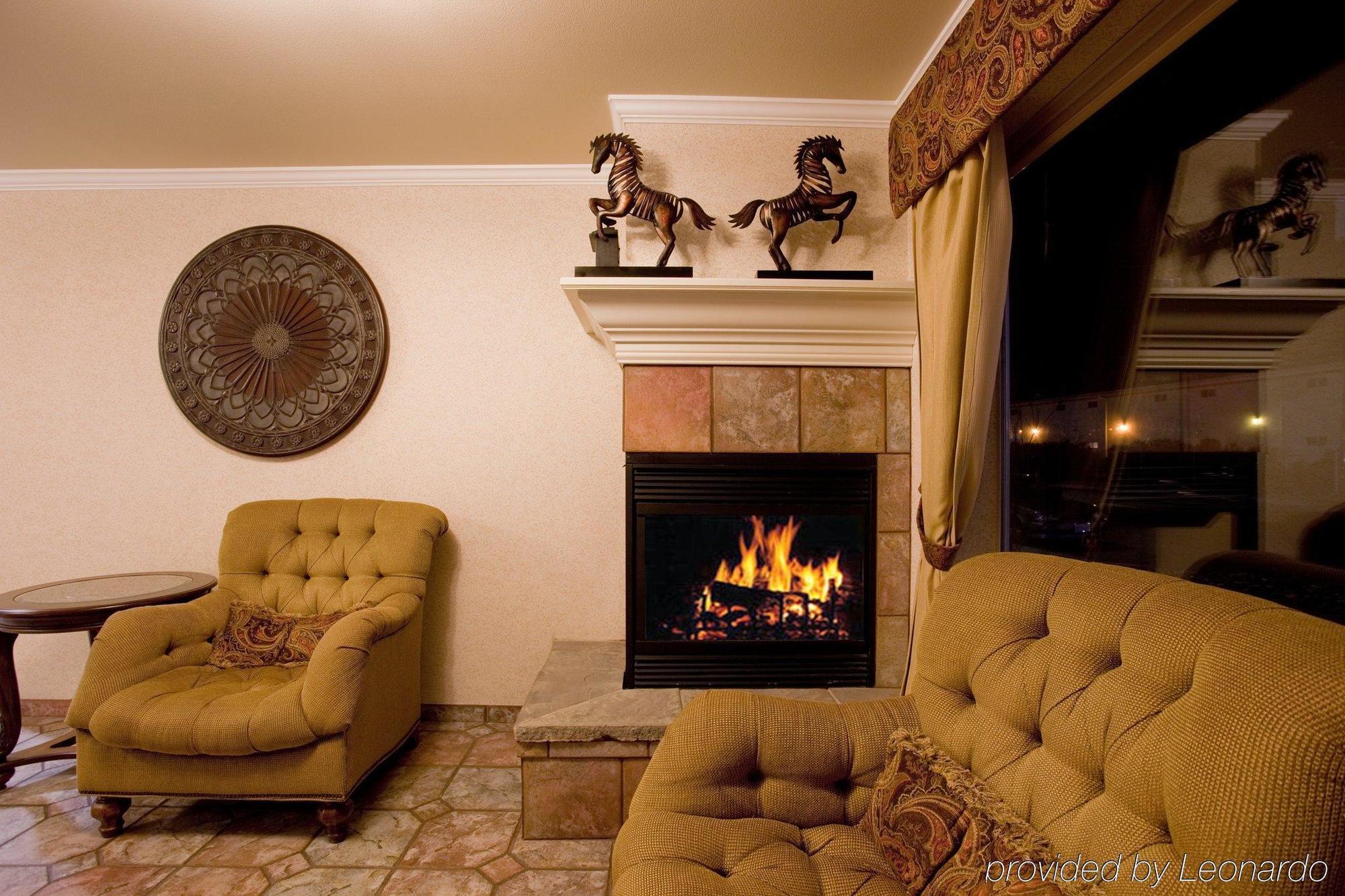 Holiday Inn Express Hotel & Suites - Paso Robles By Ihg Экстерьер фото