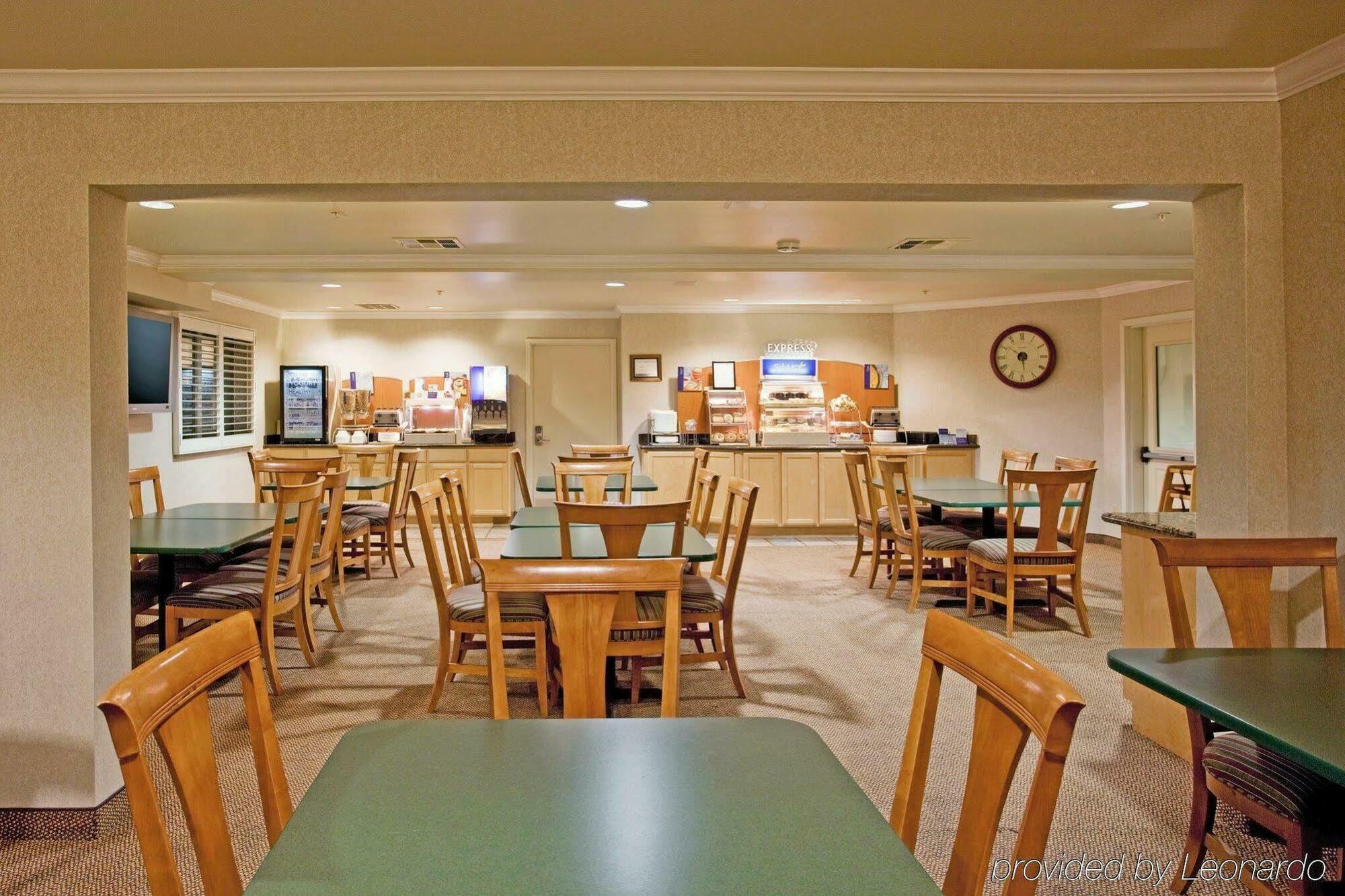Holiday Inn Express Hotel & Suites - Paso Robles By Ihg Экстерьер фото