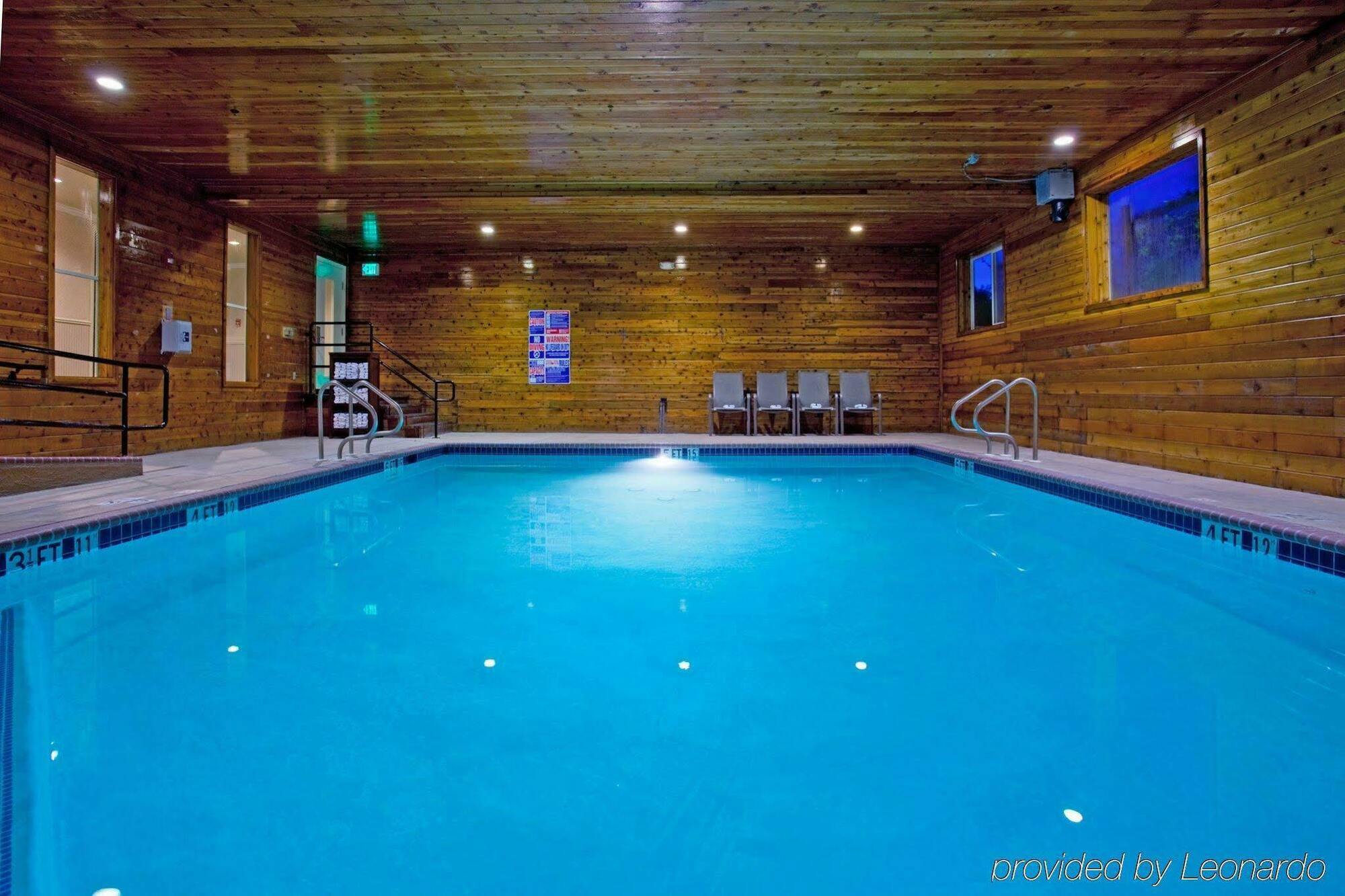 Holiday Inn Express Hotel & Suites - Paso Robles By Ihg Экстерьер фото