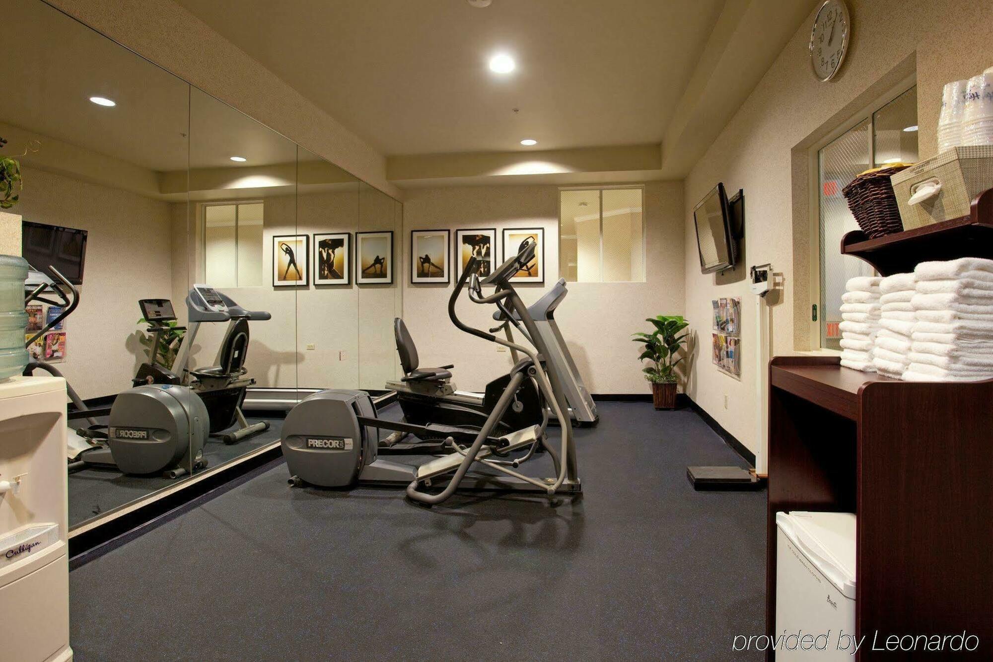 Holiday Inn Express Hotel & Suites - Paso Robles By Ihg Экстерьер фото